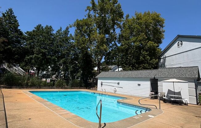 2516-204 Avent Ferry Rd, Raleigh NC, 28607