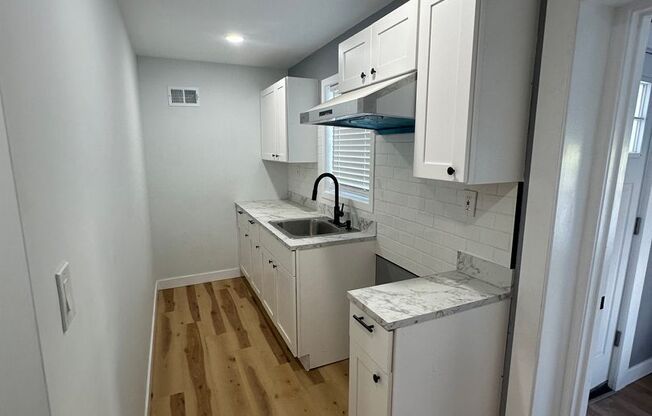 Beautiful renovated 3 bedroom townhome