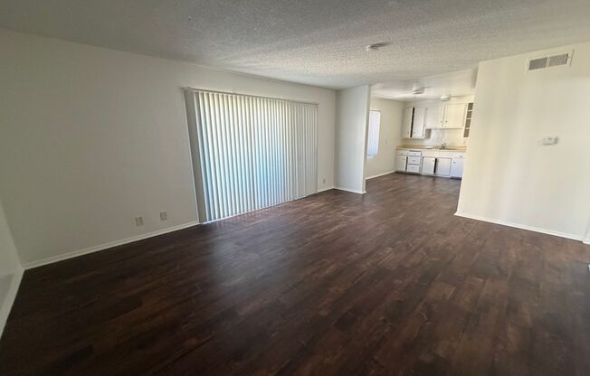 2 beds, 1 bath, 702 sqft, $2,200, Unit 217