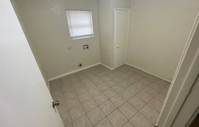3 beds, 1.5 baths, $1,895