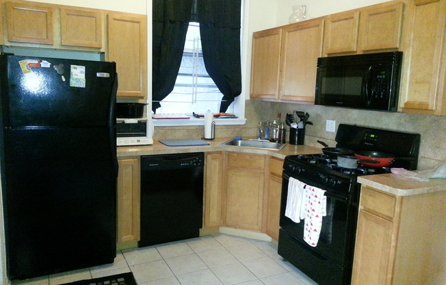 505-07 South 42nd St