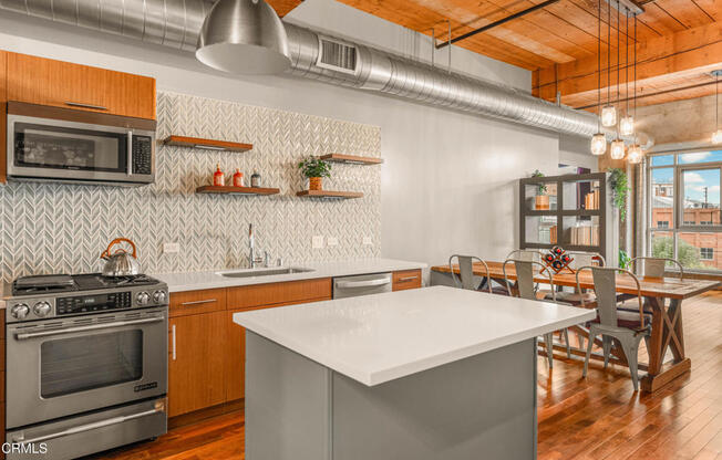 1 bed, 1 bath, 1,110 sqft, $3,700, Unit 426