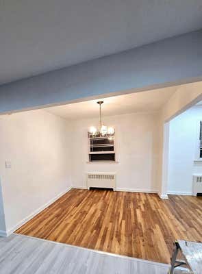 3 beds, 1 bath, $3,100