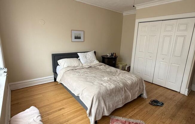 4407 N Kenneth