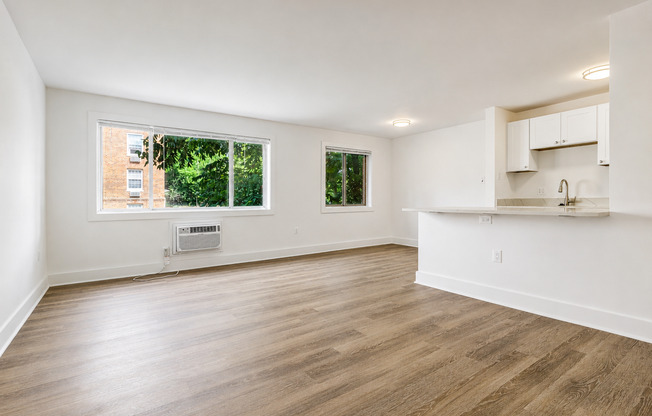 1 bed, 1 bath, 615 sqft, $1,875, Unit 102