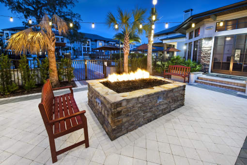 Firepit Lounge at The Loree, Jacksonville, FL, 32256
