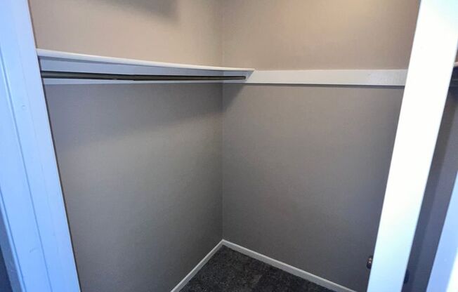 1 bed, 1 bath, 615 sqft, $839, Unit 241