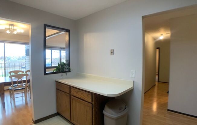 2 beds, 2 baths, $1,395, Unit #133