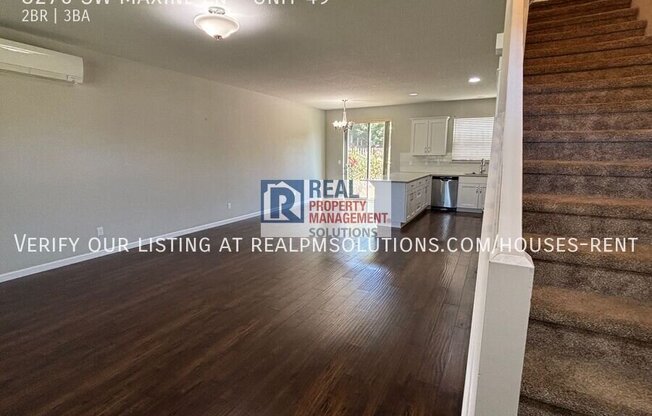 8270 SW Maxine LN