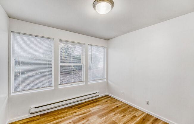 1 bed, 1 bath, 830 sqft, $1,695, Unit Unit 306