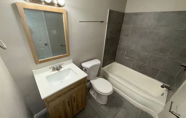 1 bed, 1 bath, 500 sqft, $925, Unit 106