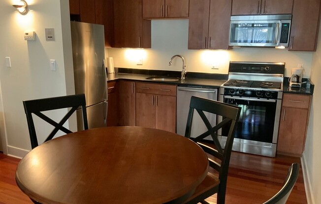 1 bed, 1 bath, 650 sqft, $2,800, Unit 119