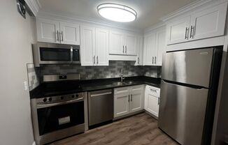 4925 Fairview Avenue