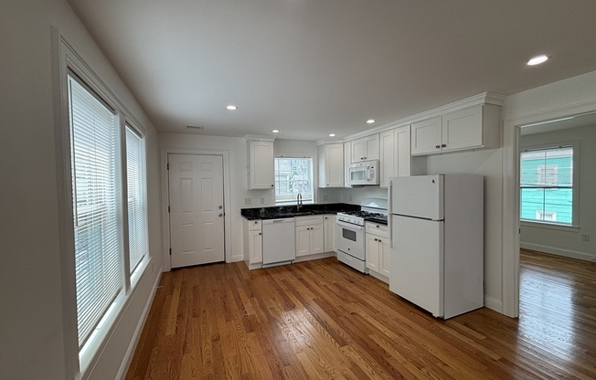 160 BOW ST