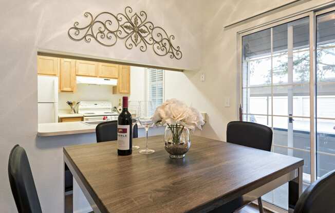 Separate Dining Room at Park Ridge Apartments, California at Park Ridge Apartments, California, 27523