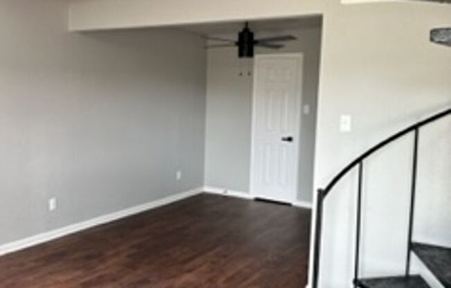 1 bed, 1 bath, 630 sqft, $1,125, Unit 2015