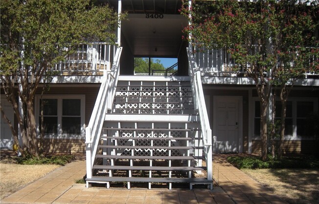 3400 Speedway Unit 310