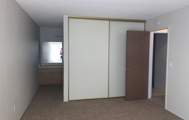 2 beds, 2 baths, $2,295