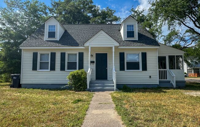 525 E Cawson St, Hopewell, VA 23860