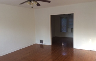 2 beds, 1 bath, $1,200, Unit #2027