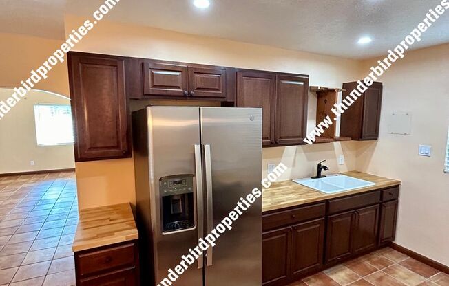 1 bed, 1 bath, 900 sqft, $1,200