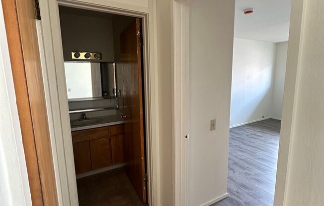 1 bed, 1 bath, 650 sqft, $1,695, Unit Unit 303