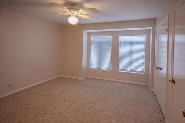 6310 CHEVY CHASE DR