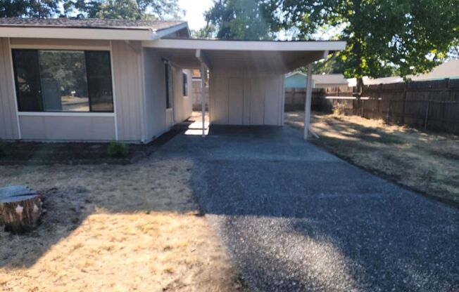 Cute, cozy Lakewood Duplex