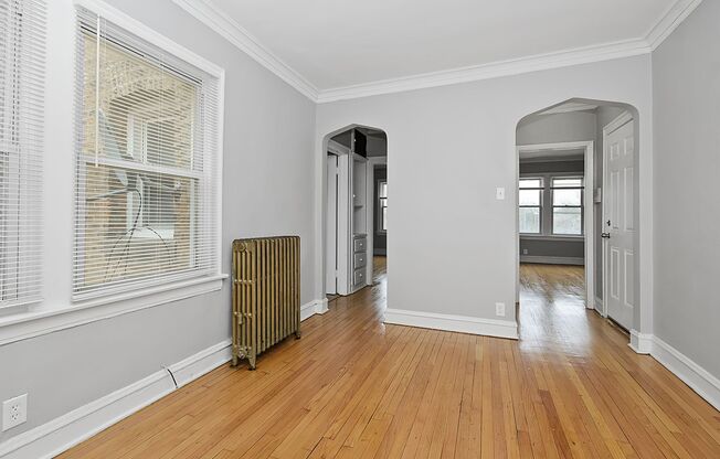 1 bed, 1 bath, $1,800, Unit 949-3