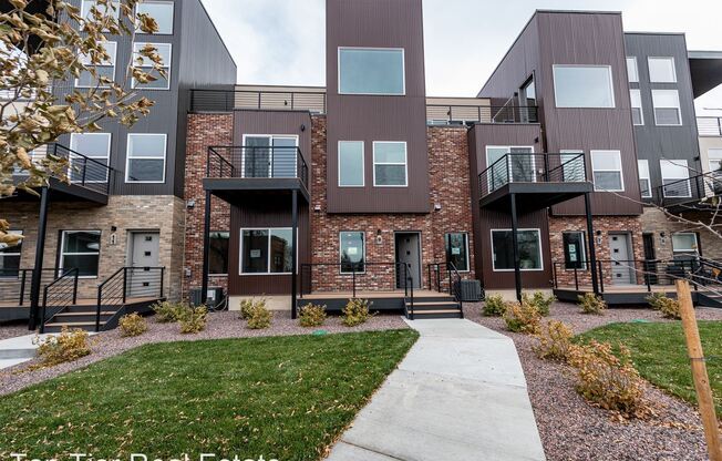 9 East Ramona Ave
