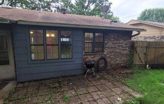 3 beds, 2 baths, $1,550