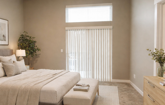 3 beds, 2.5 baths, 1,409 sqft, $2,000, Unit F5