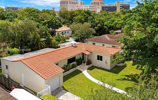 535 SW 39 AVE