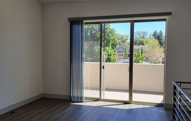 2 beds, 2.5 baths, 1,310 sqft, $2,450, Unit 114
