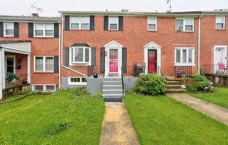 3-Bedroom 2-Bath Row Home Minutes from Morgan State