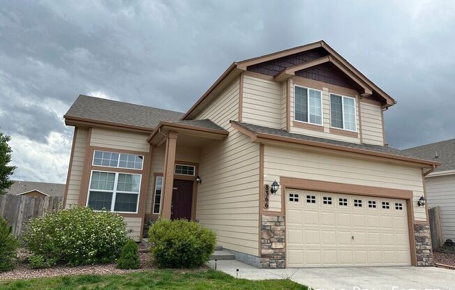8366 HARDWOOD CIR