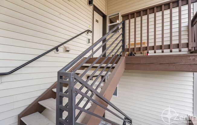 2 beds, 2 baths, $2,195, Unit # Z 276