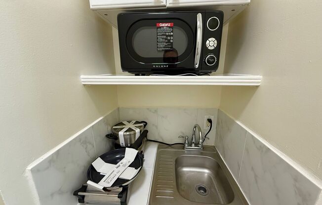 Studio, 1 bath, $1,395, Unit 109