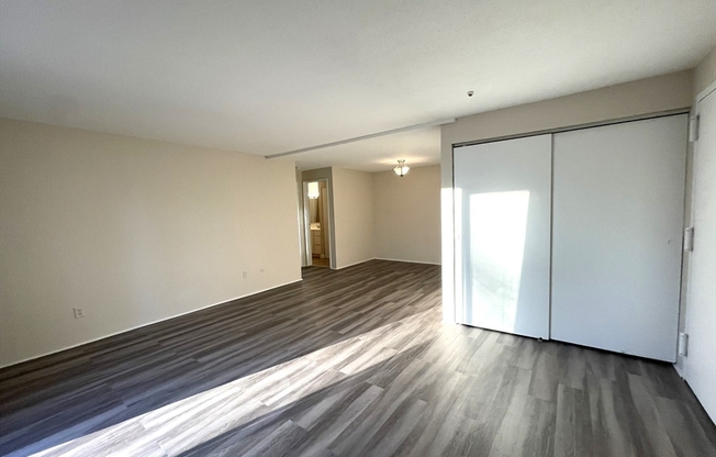 1 bed, 1 bath, 778 sqft, $1,700, Unit 16