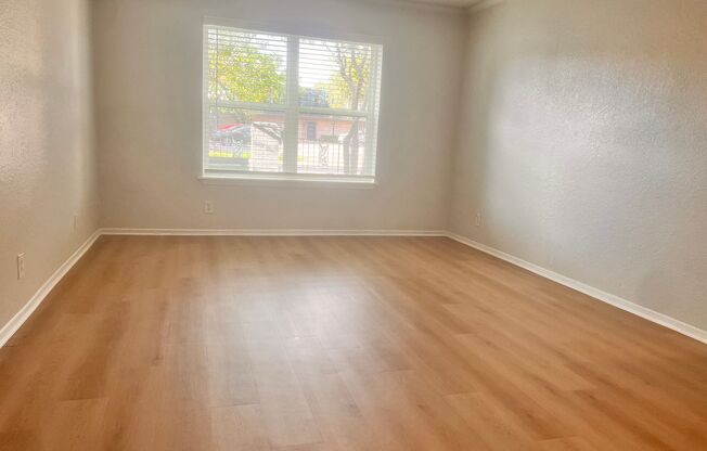 1 bed, 1 bath, 750 sqft, $1,100, Unit ABB-1-202