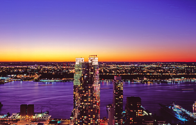 2 beds, 2 baths, $11,880, Unit 44M