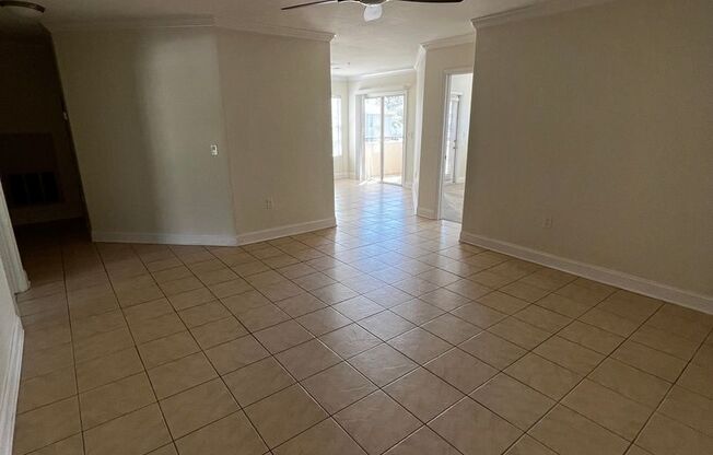 Beautiful 2/2 second floor condo in The Palms at Jacksonville Beach!