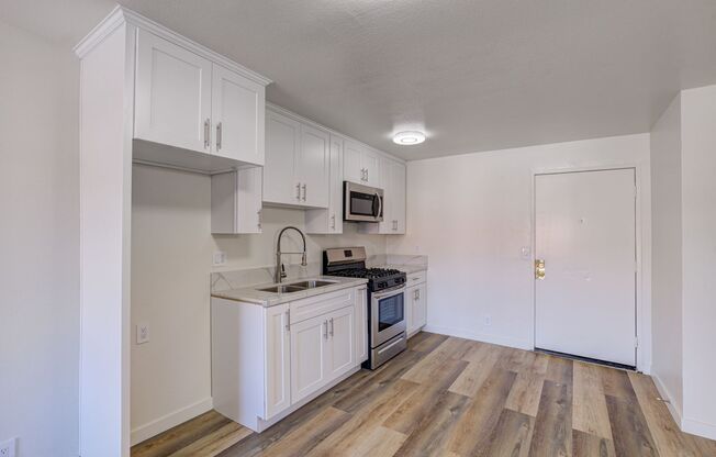 1 bed, 1 bath, $1,604, Unit Unit 102