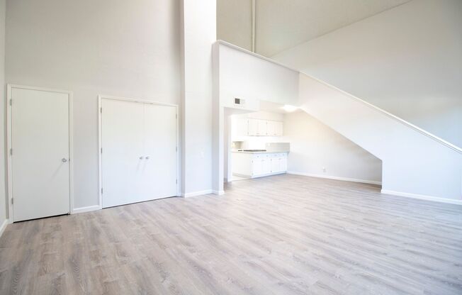 1 bed, 1.5 baths, 1,050 sqft, $1,800, Unit 201