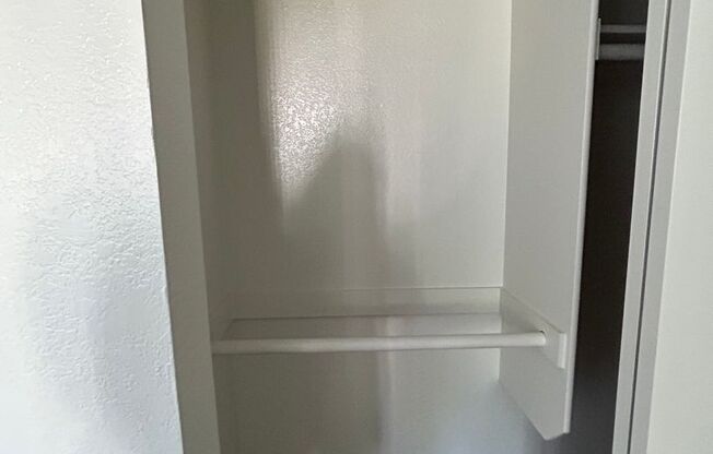 2 beds, 2 baths, 900 sqft, $2,200, Unit 73