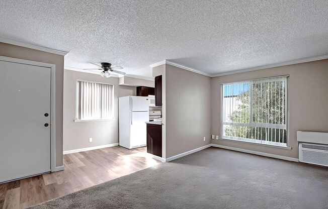 1 bed, 1 bath, 550 sqft, $1,275, Unit 121