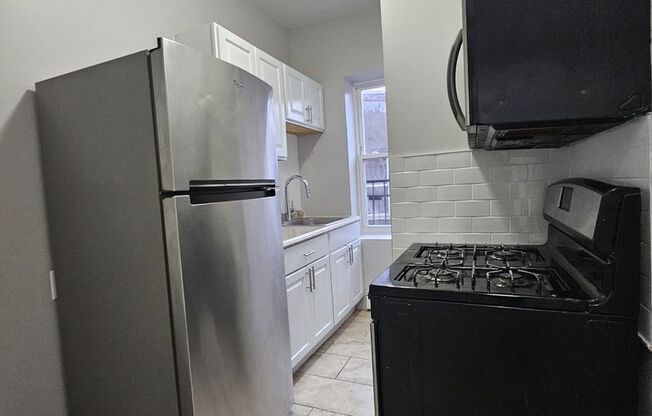 1 bed, 1 bath, 750 sqft, $1,475, Unit Apt C4