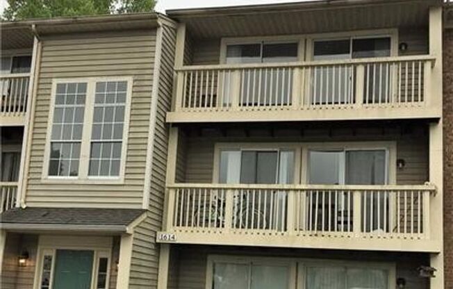 Beautiful 3 Bedroom 2 Bath Condo in Charlotte, NC Available for Rent