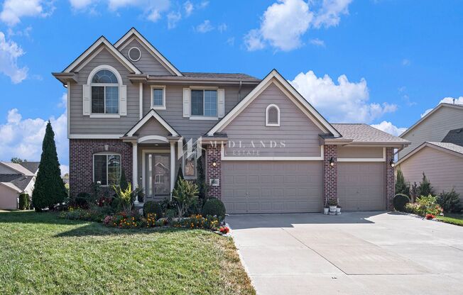 4 Bedroom Millard Home!