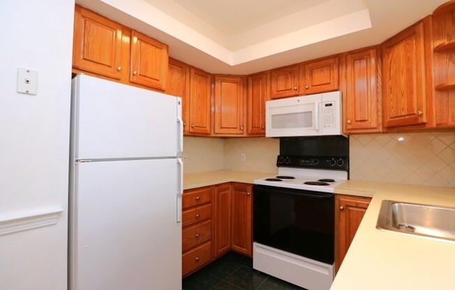 30 UPLAND RD